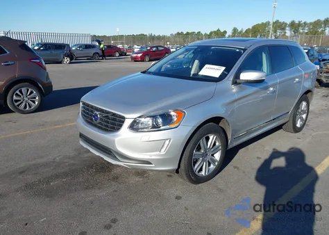 2017 Volvo Xc60 T5 Inscription z USA, uszkodzony, nr VIN YV440MDUXH2212617